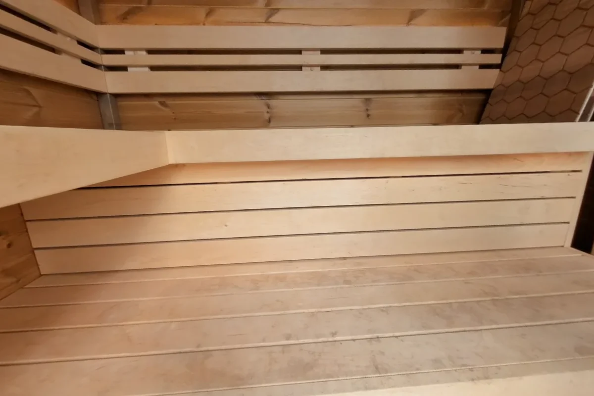 Patio S rear sitting surface and backrest in the factory display.