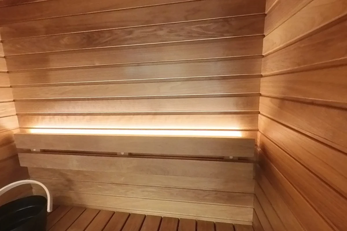 The glow above the Cala Glass backrest.