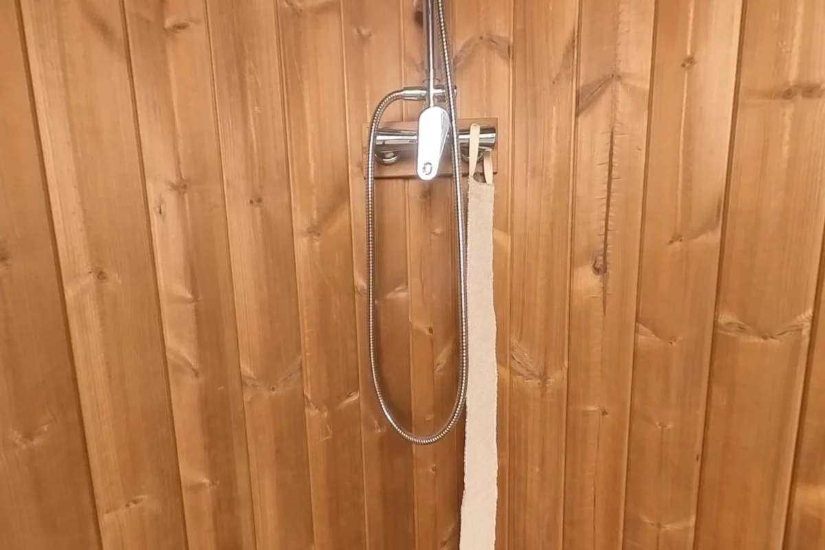 SaunaLife R3 Barrel Shower, inside the shower: Explore the timber enclosure, shower fixture and floor.