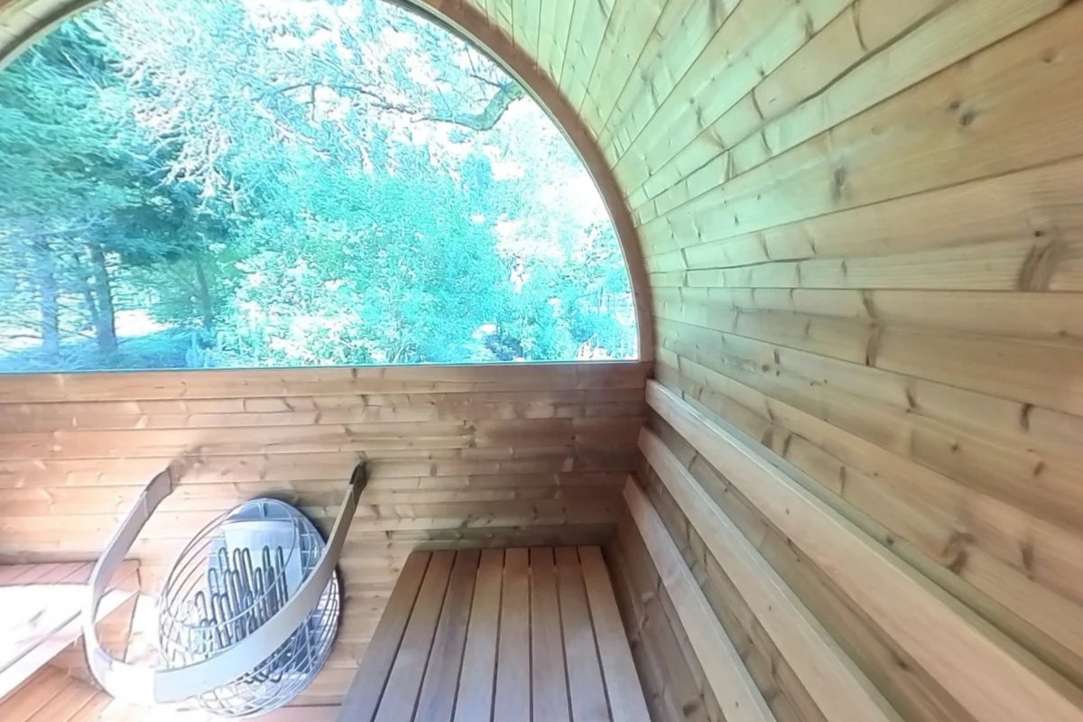 The Barrel 60 wall curves above the side bench.