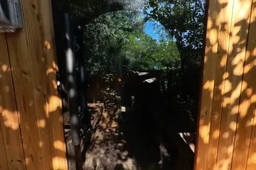Thermory Barrel 60 Series, on the porch: Explore the entry and the two porch seats.